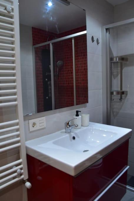 Ferienwohnung Laucar Vivienda De Uso Turistico Burgo Exterior foto